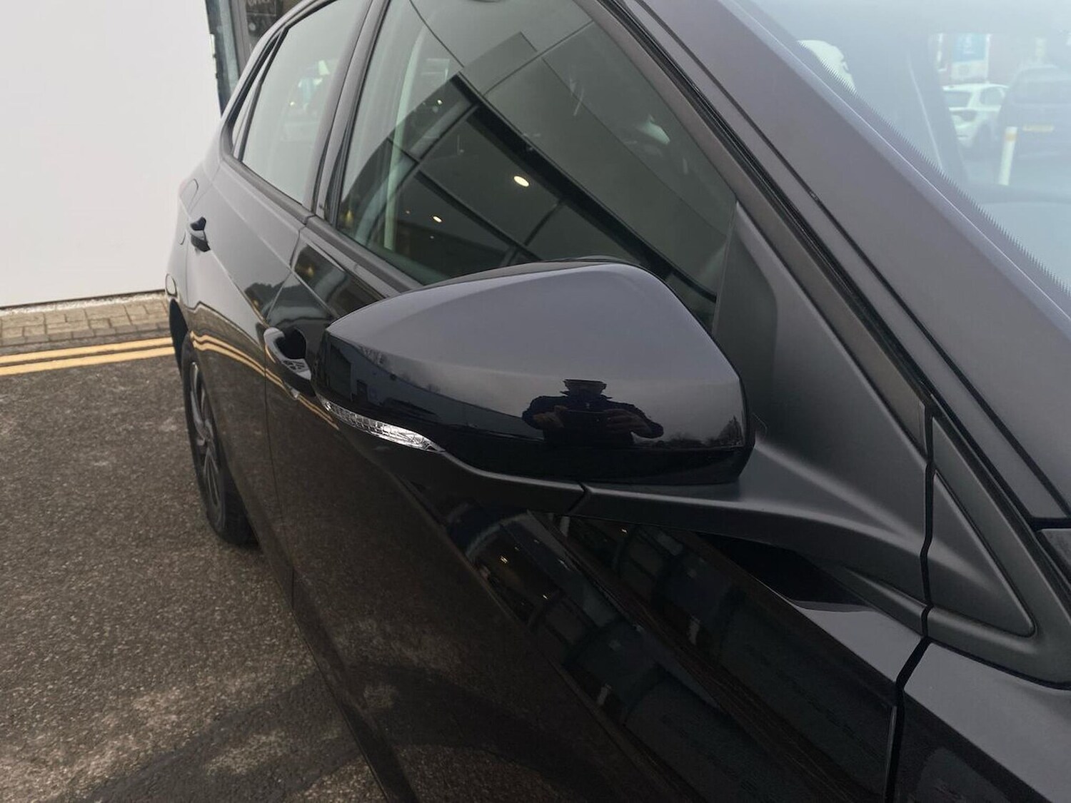 Used Volkswagen Polo 2023 for sale - 77616678: Photo 32