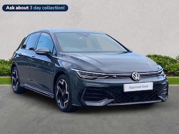 Used Volkswagen Golf 2025 for sale - 78470171: Photo