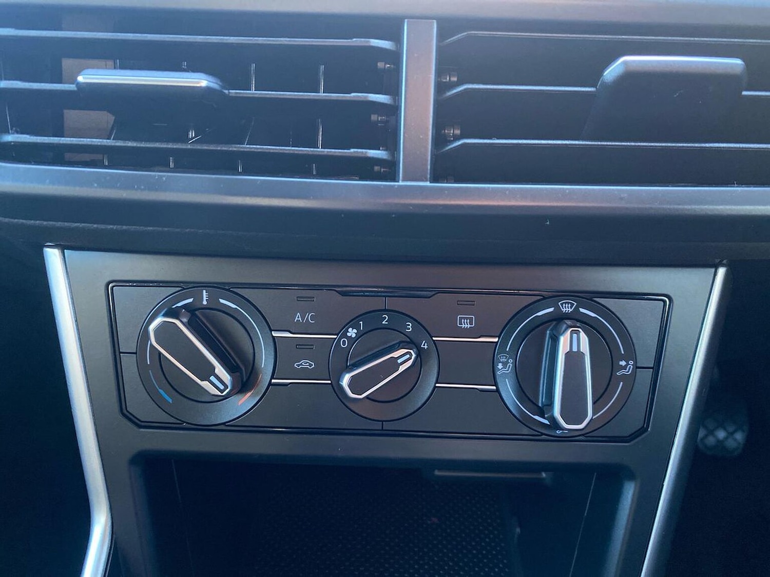 Used Volkswagen Polo 2022 for sale - 77001851: Photo 6