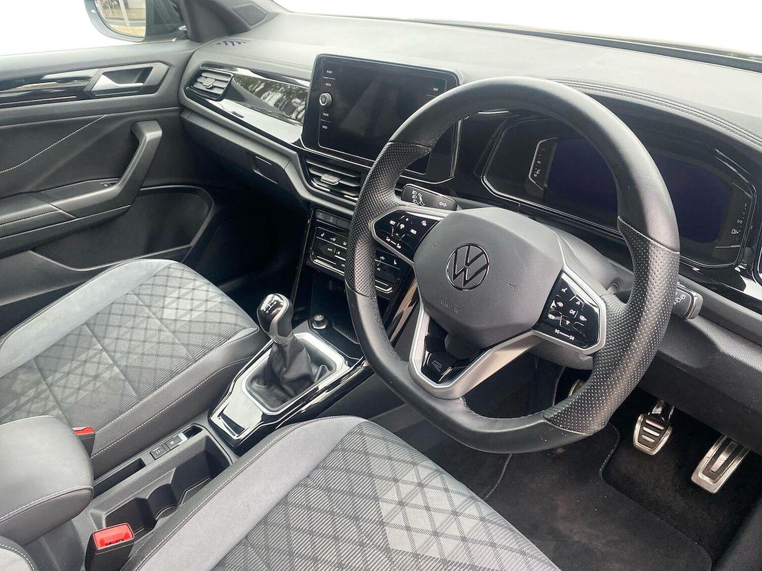 Used Volkswagen T-Roc 2022 for sale - 76293066: Photo 15