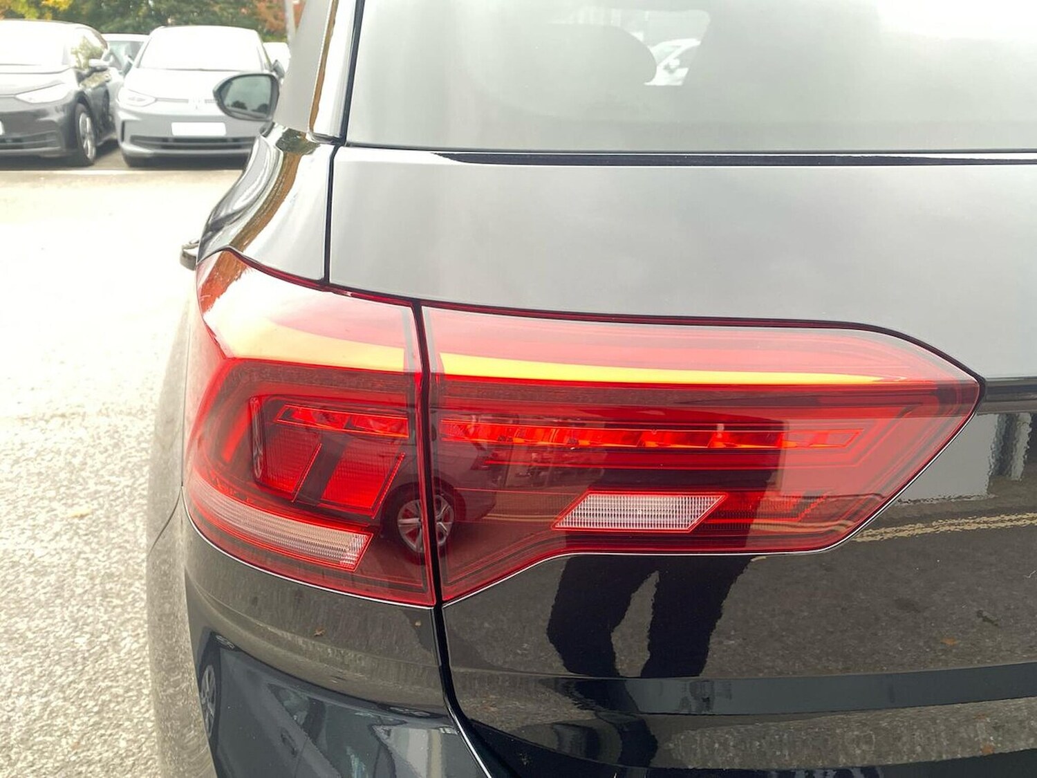 Used Volkswagen T-Roc 2022 for sale - 76293066: Photo 32