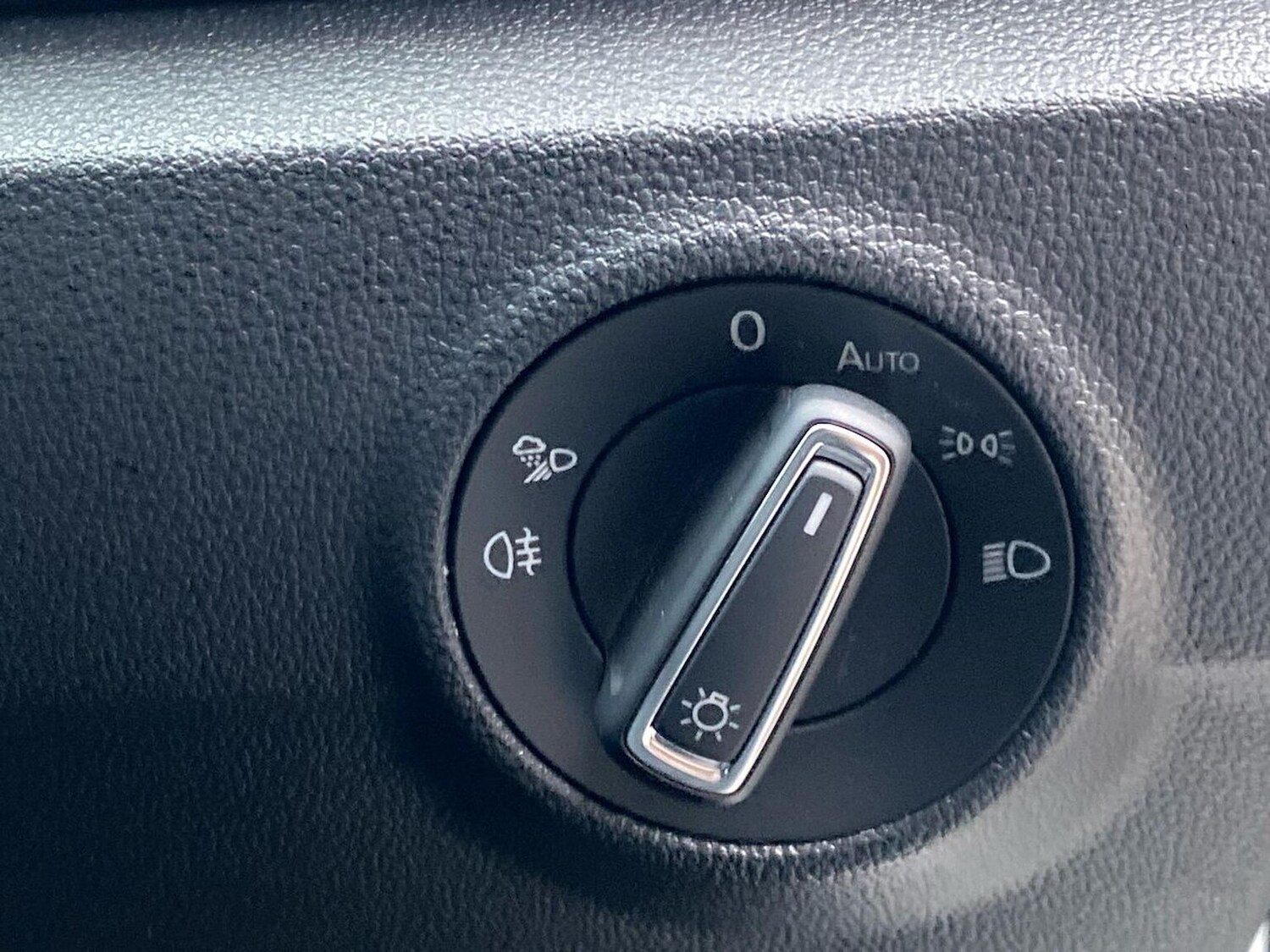 Used Volkswagen T-Roc 2025 for sale - 77487642: Photo 22