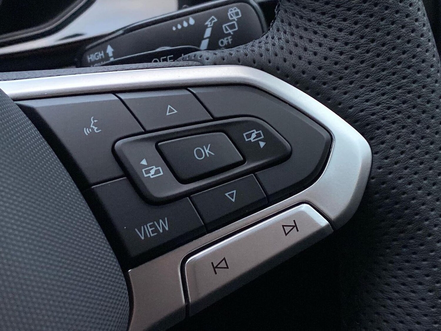 Used Volkswagen T-Roc 2025 for sale - 77487642: Photo 26