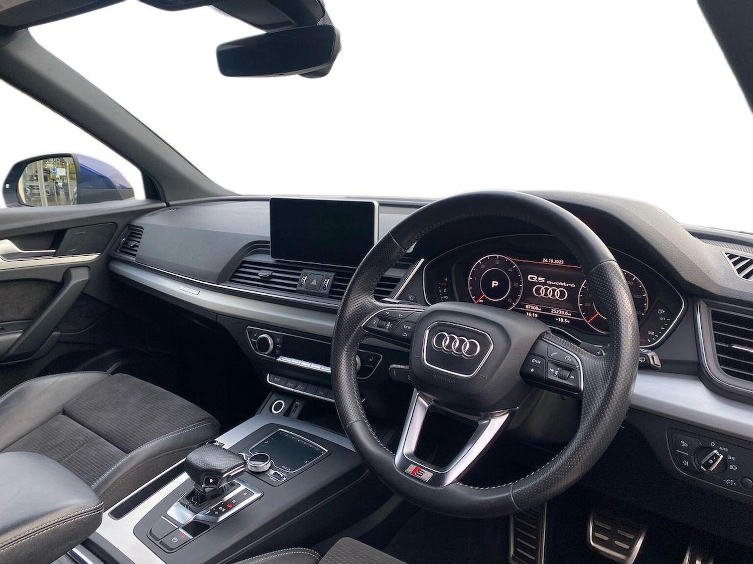 Used Audi Q5 2018 for sale - 76369181: Photo 15
