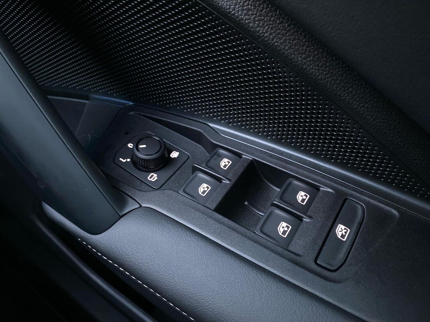 Used Volkswagen Tiguan 2025 for sale - 77528842: Photo 21