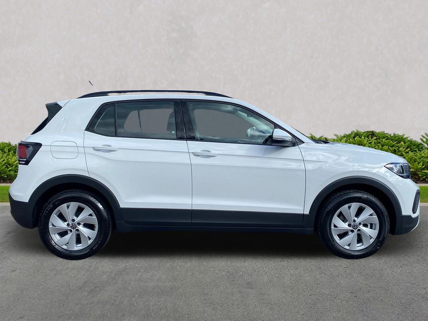 Used Volkswagen T-Cross 2025 for sale - 76040786: Photo 3