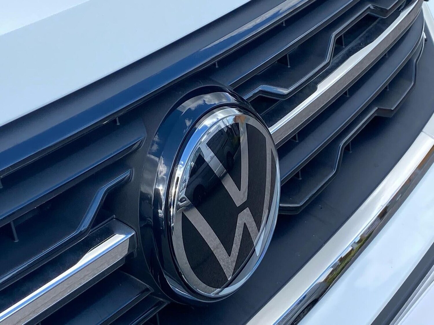 Used Volkswagen T-Cross 2025 for sale - 76040786: Photo 32