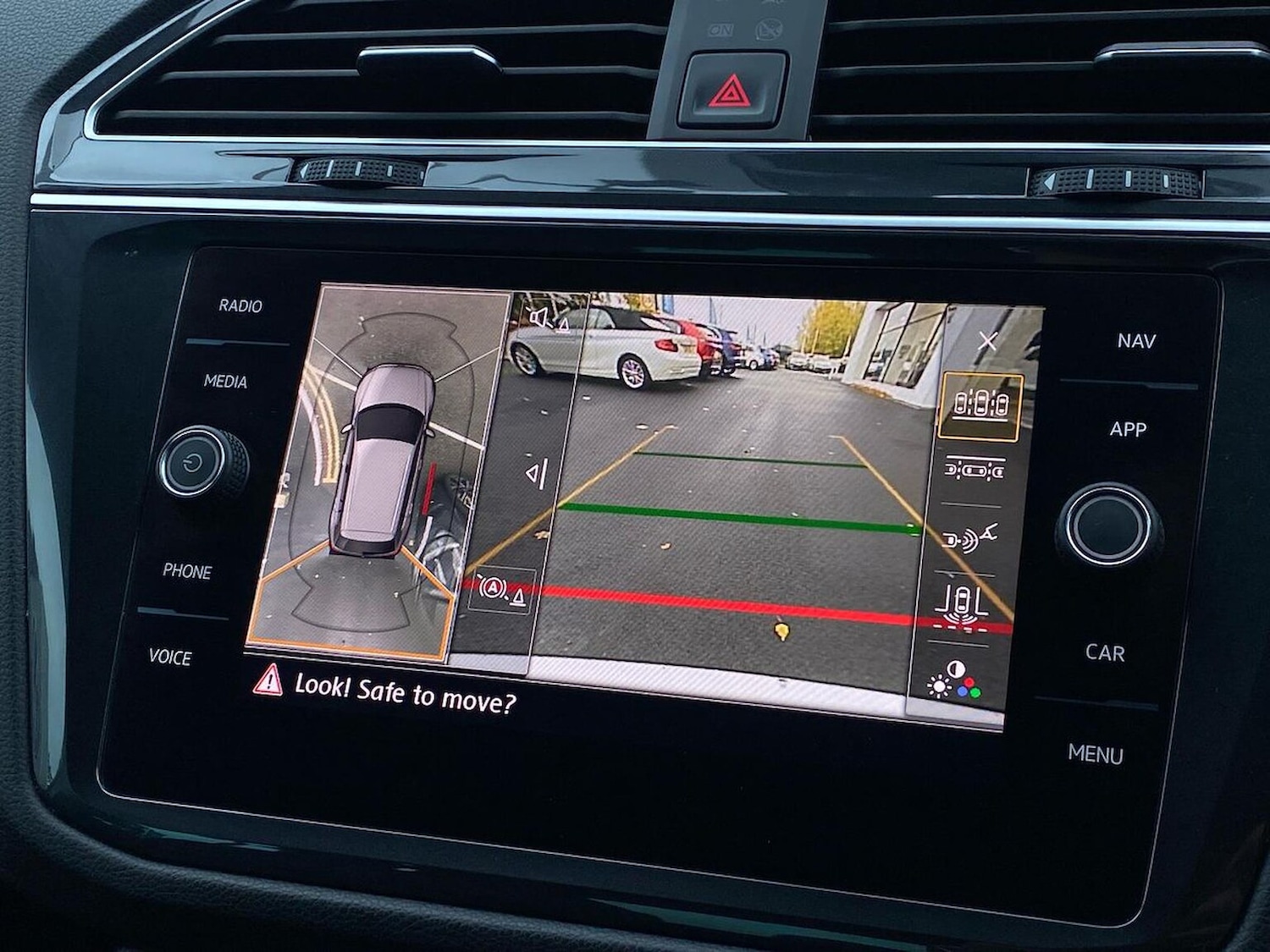 Used Volkswagen Tiguan 2019 for sale - 76430792: Photo 16