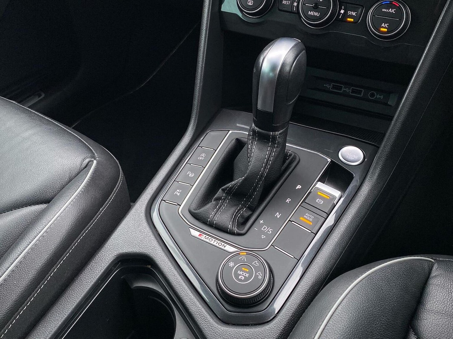 Used Volkswagen Tiguan 2019 for sale - 76430792: Photo 9