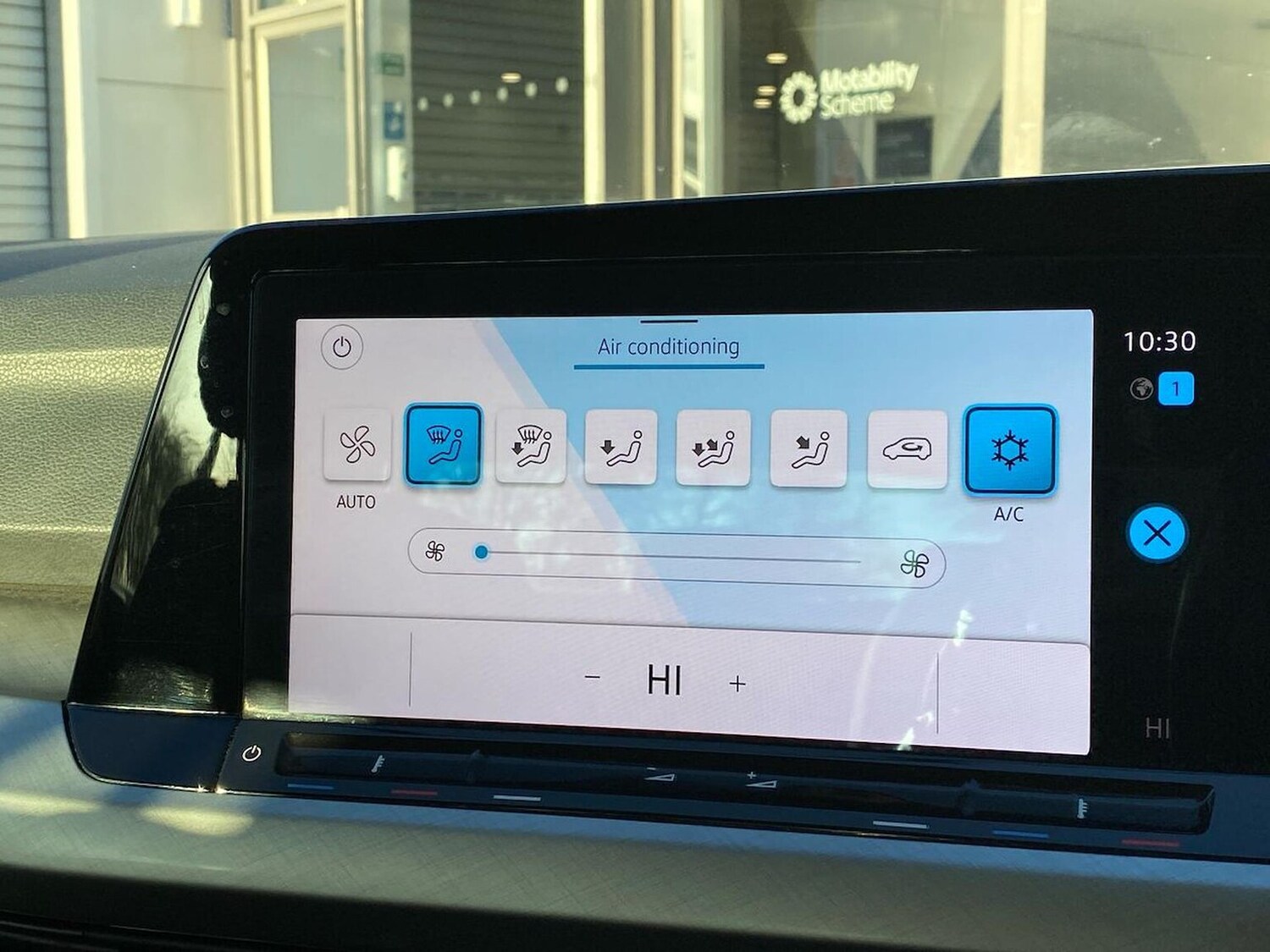 Used Volkswagen Golf 2020 for sale - 77085495: Photo 8