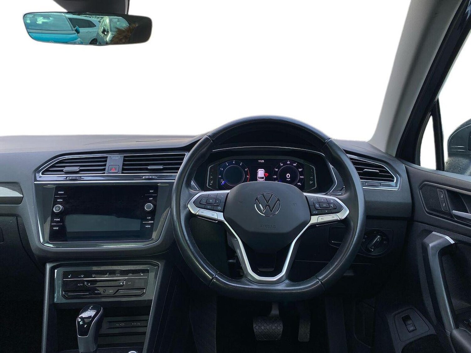 Used Volkswagen Tiguan 2022 for sale - 77056766: Photo 11