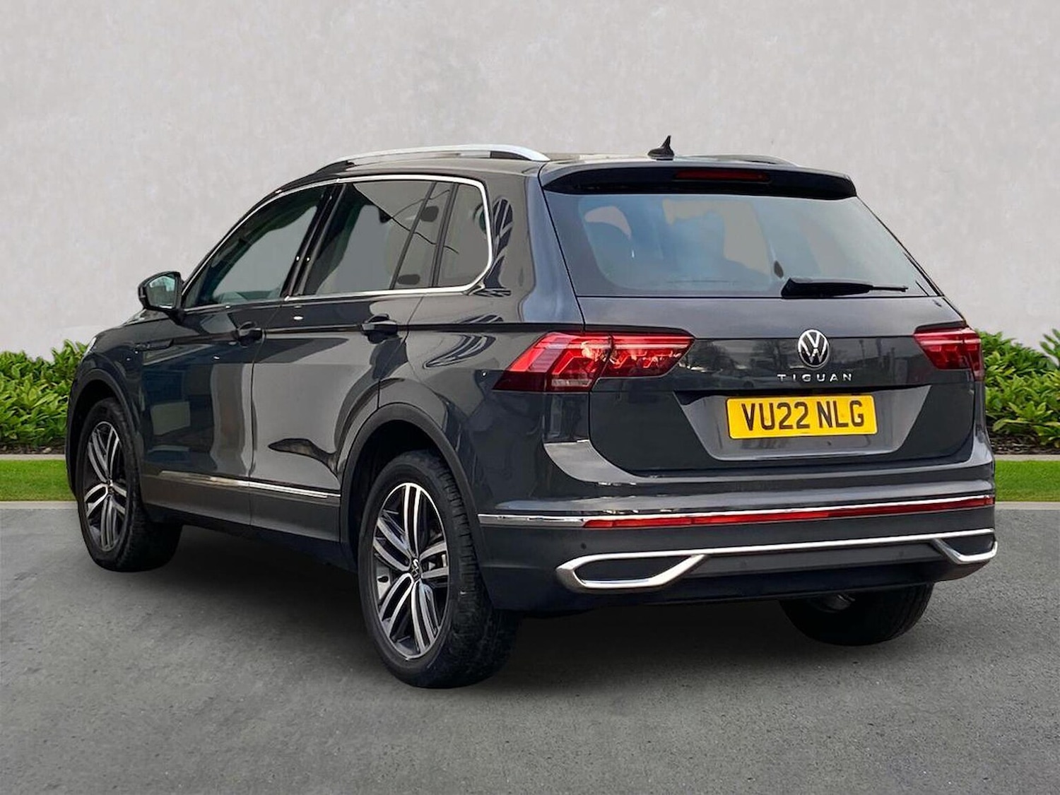 Used Volkswagen Tiguan 2022 for sale - 77056766: Photo 2