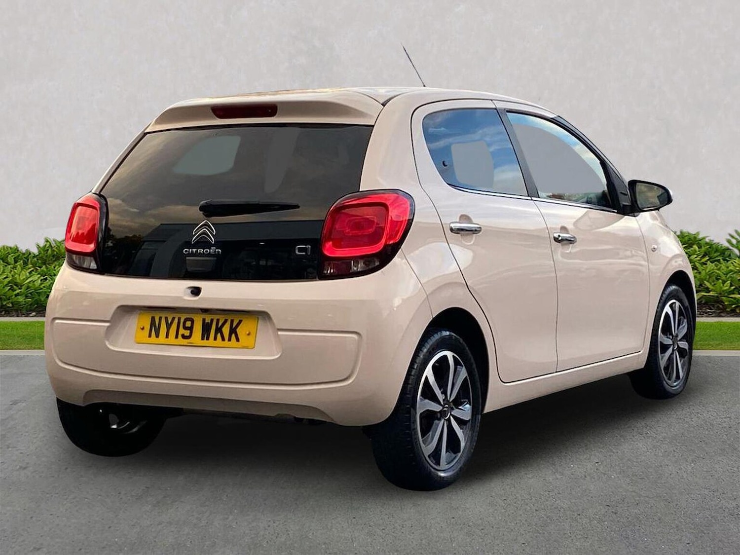 Used Citroen C1 2019 for sale - 76436540: Photo 14