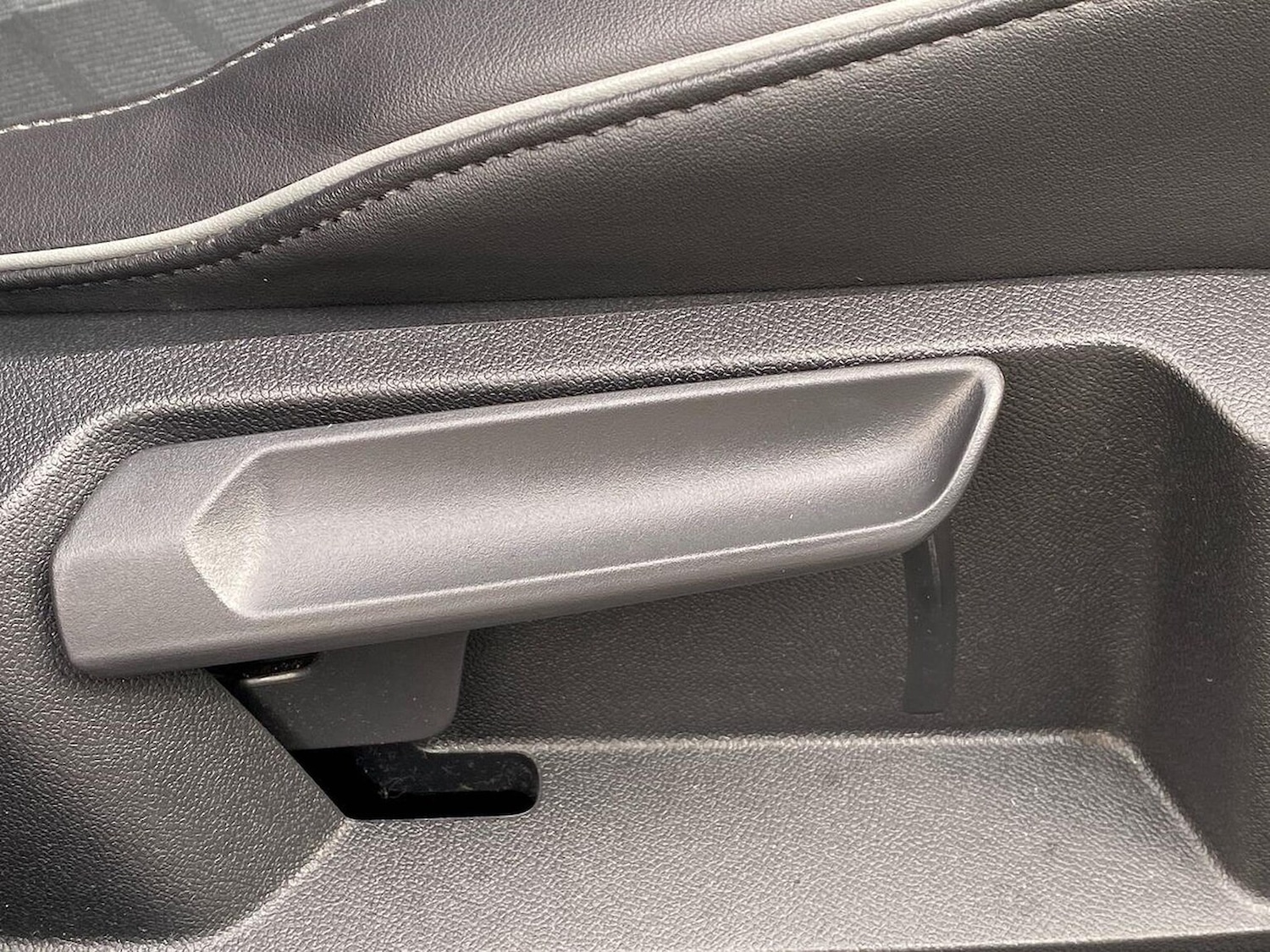 Used Volkswagen Golf 2021 for sale - 76663001: Photo 30