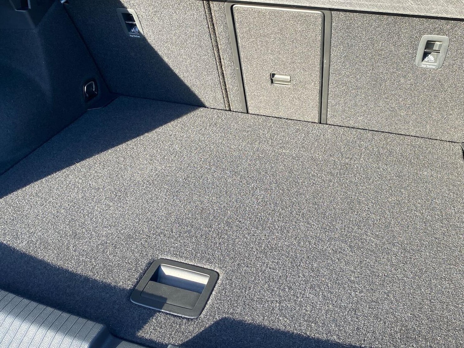 Used Volkswagen T-Roc 2023 for sale - 76681760: Photo 11