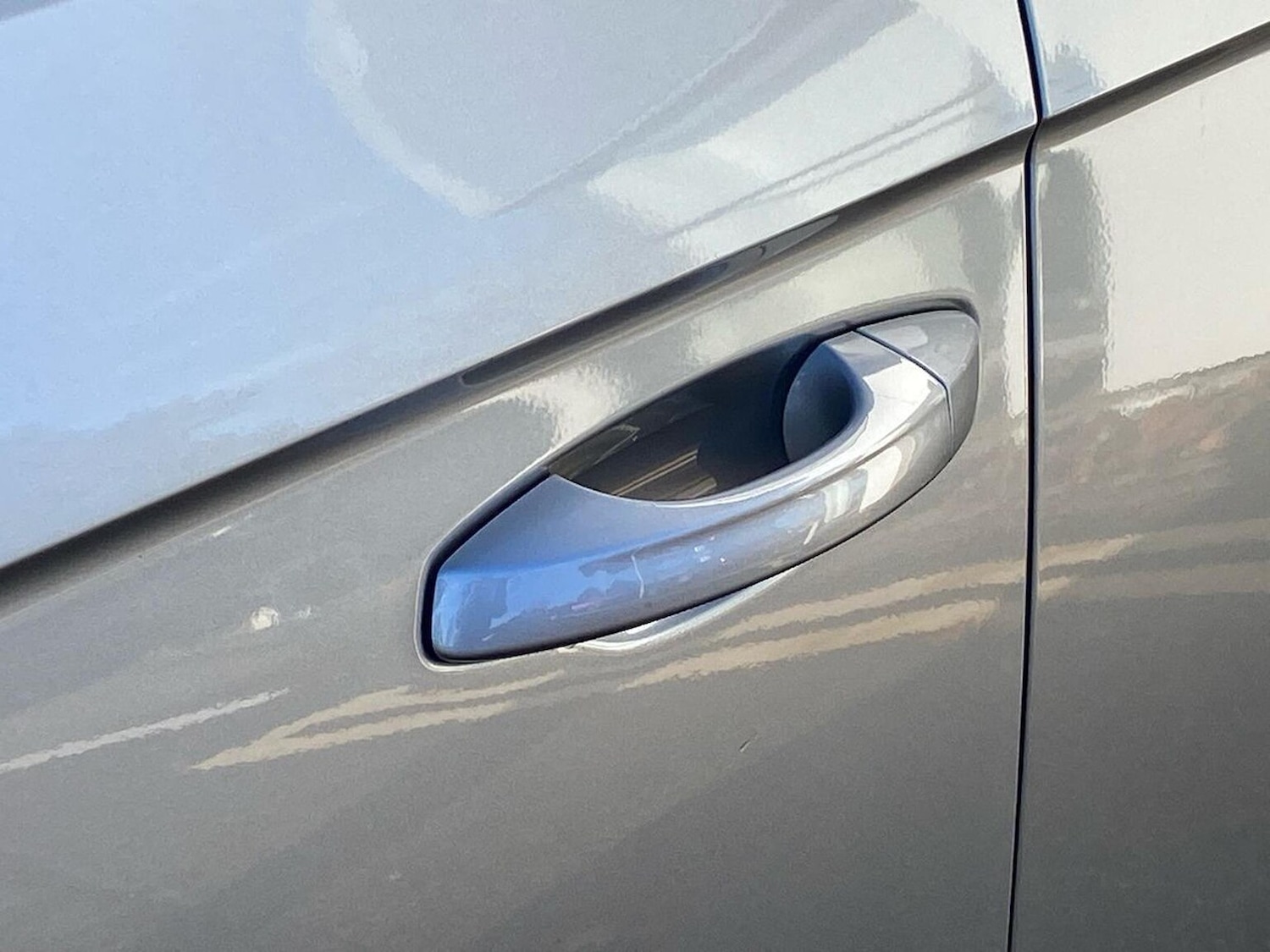 Used Volkswagen T-Roc 2023 for sale - 76681760: Photo 21