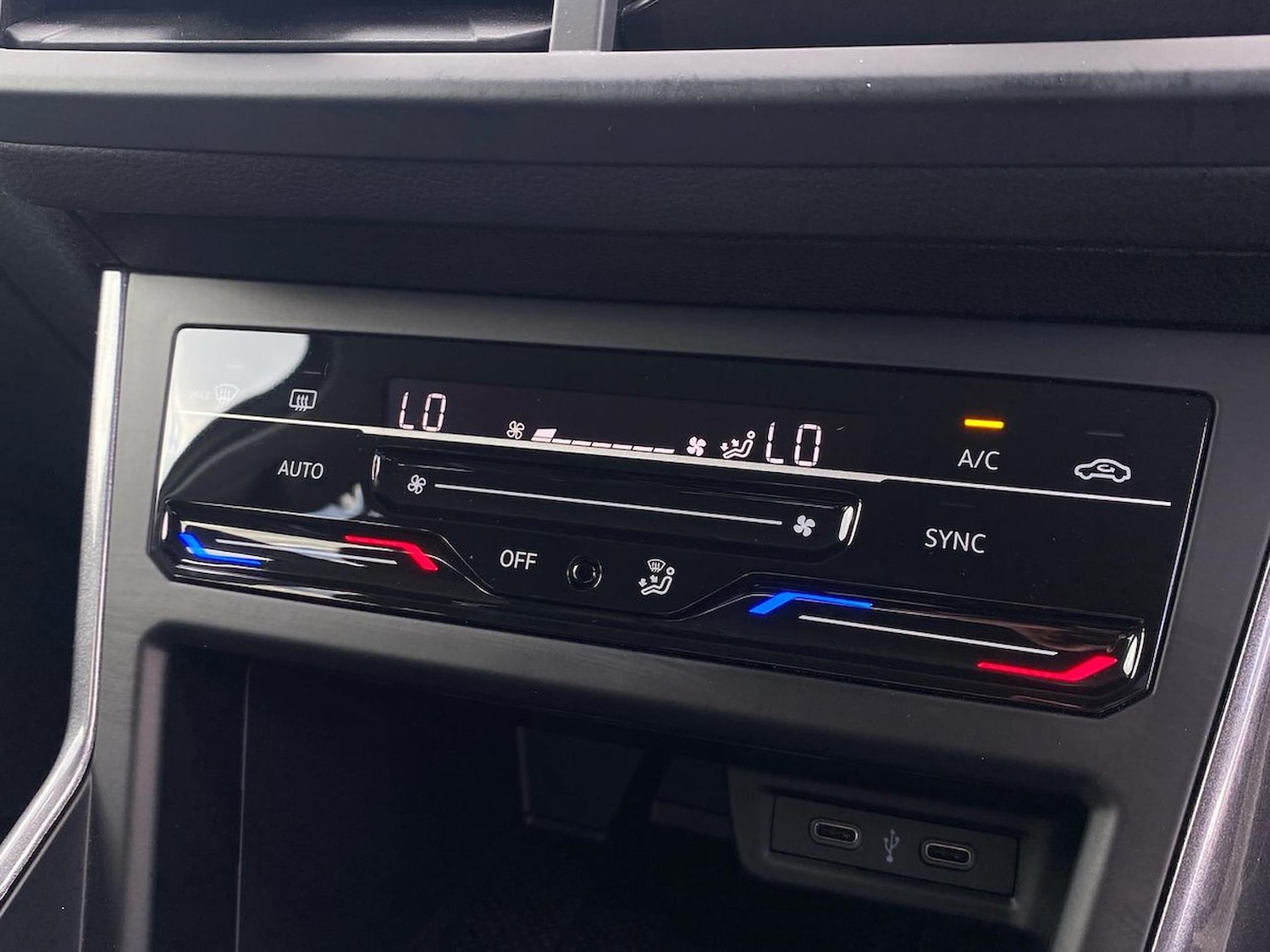 Used Volkswagen Taigo 2023 for sale - 76706437: Photo 12