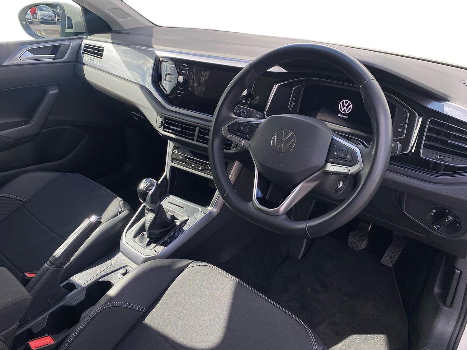 Used Volkswagen Taigo 2023 for sale - 76706437: Photo 15