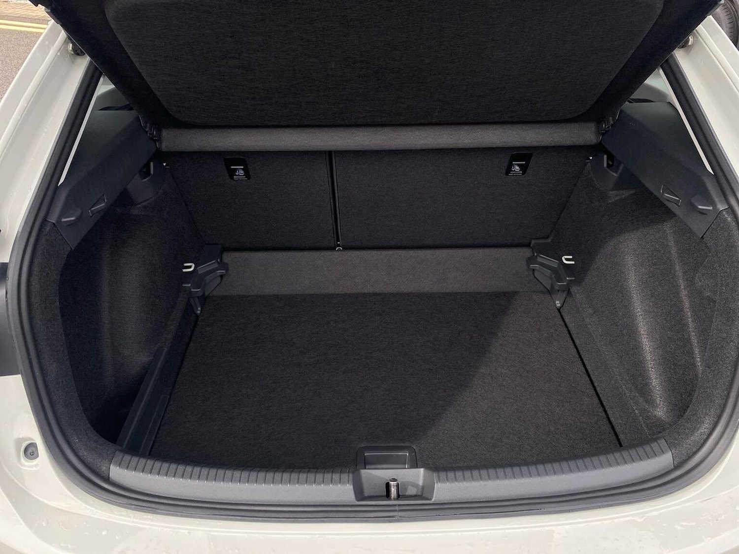 Used Volkswagen Taigo 2023 for sale - 76706437: Photo 17