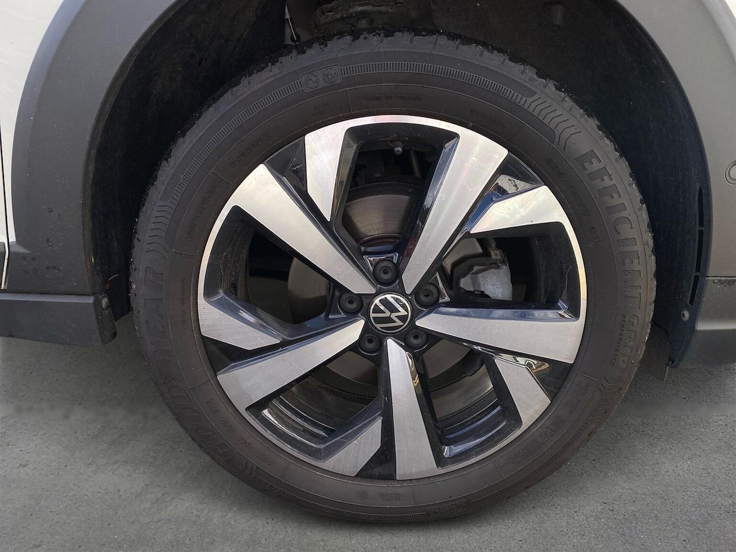 Used Volkswagen Taigo 2023 for sale - 76706437: Photo 6