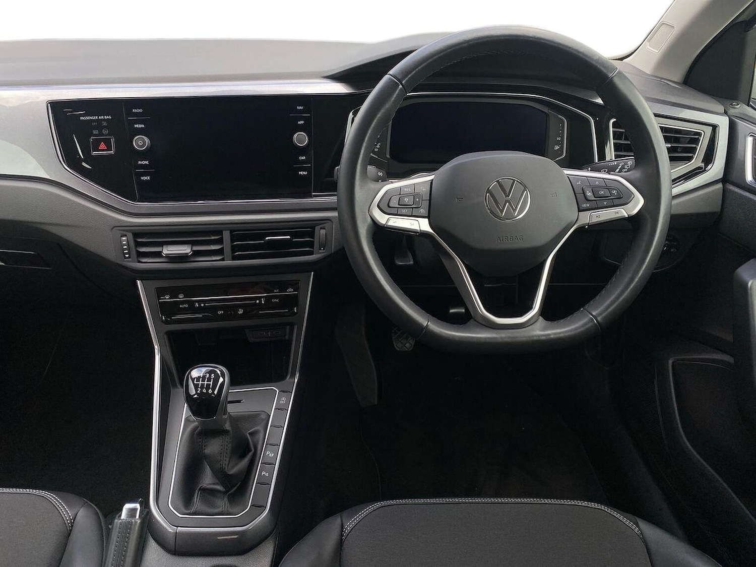 Used Volkswagen Taigo 2023 for sale - 76706437: Photo 9