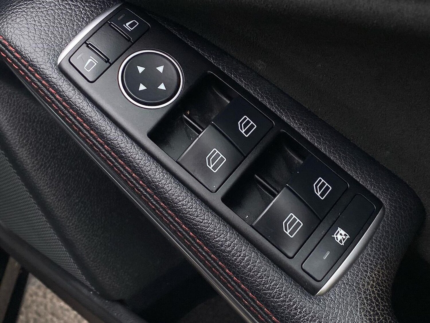 Used Mercedes-Benz A-Class 2016 for sale - 76299405: Photo 16