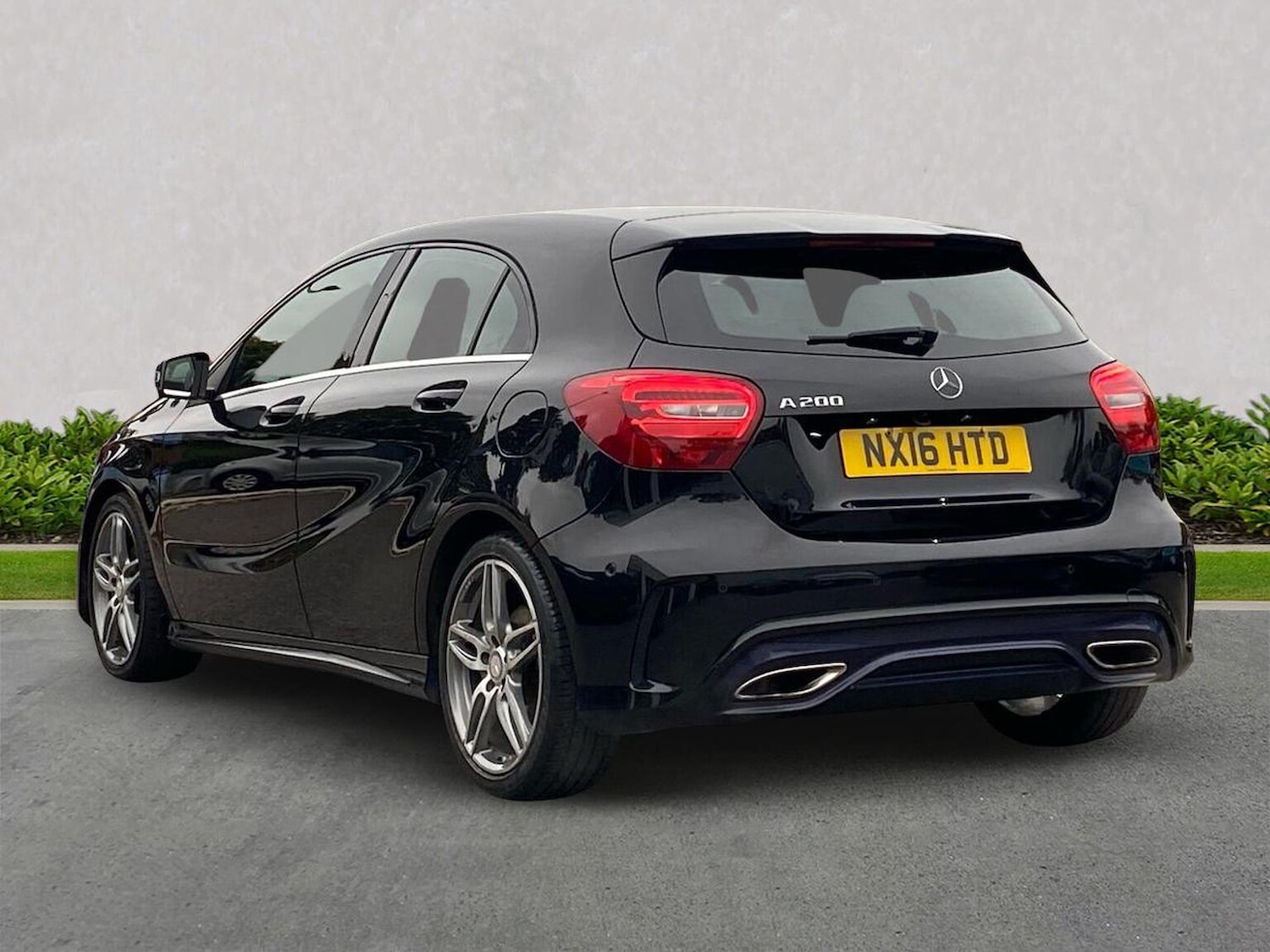 Used Mercedes-Benz A-Class 2016 for sale - 76299405: Photo 2