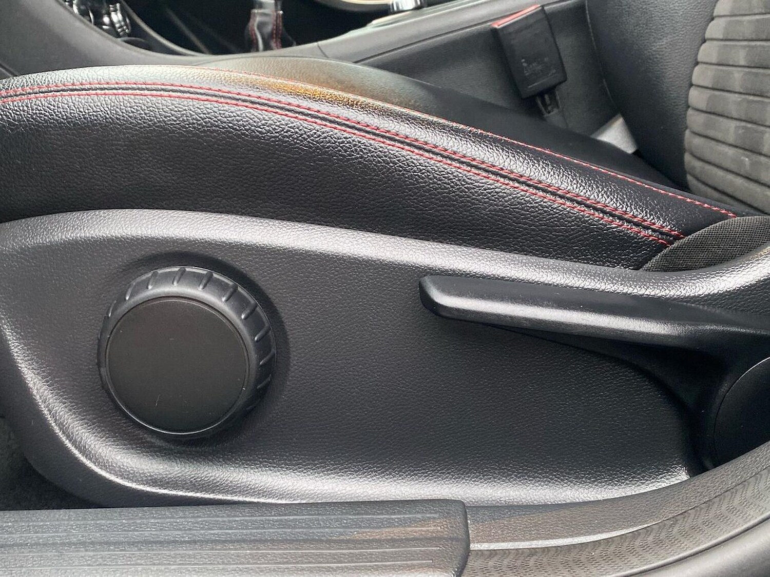 Used Mercedes-Benz A-Class 2016 for sale - 76299405: Photo 20