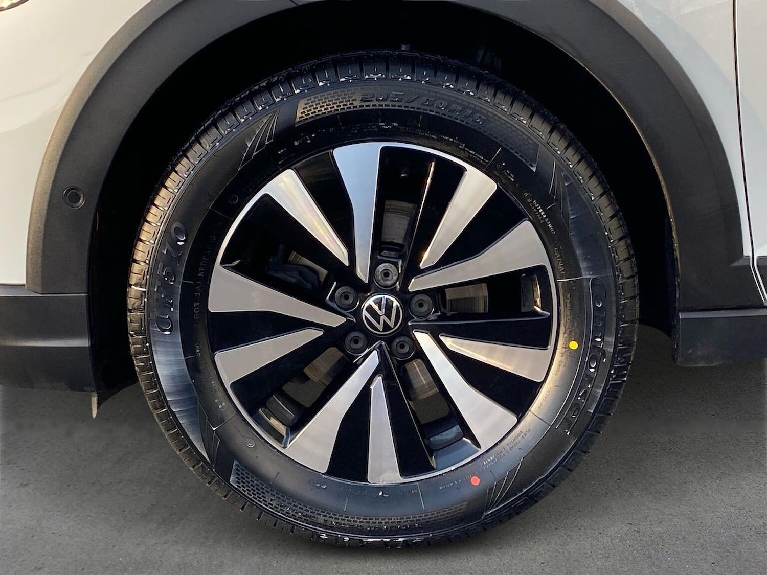 Used Volkswagen Taigo 2022 for sale - 76693439: Photo 6