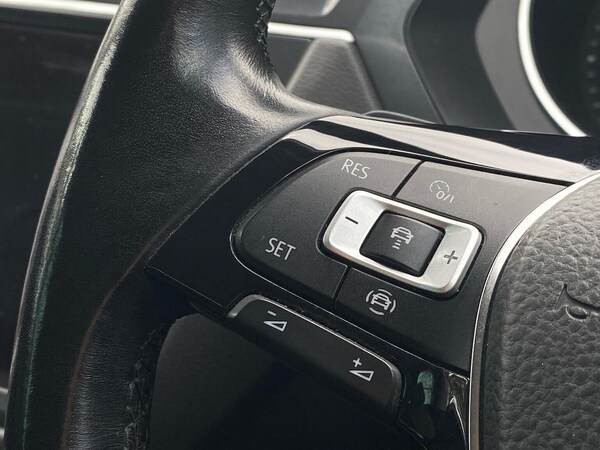 Used Volkswagen Tiguan 2020 for sale - 76082445: Photo 27