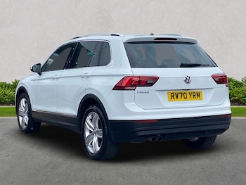 Used Volkswagen Tiguan 2020 for sale - 76082445: Photo 2
