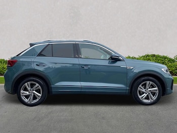 Used Volkswagen T-Roc 2022 for sale - 75505252: Photo