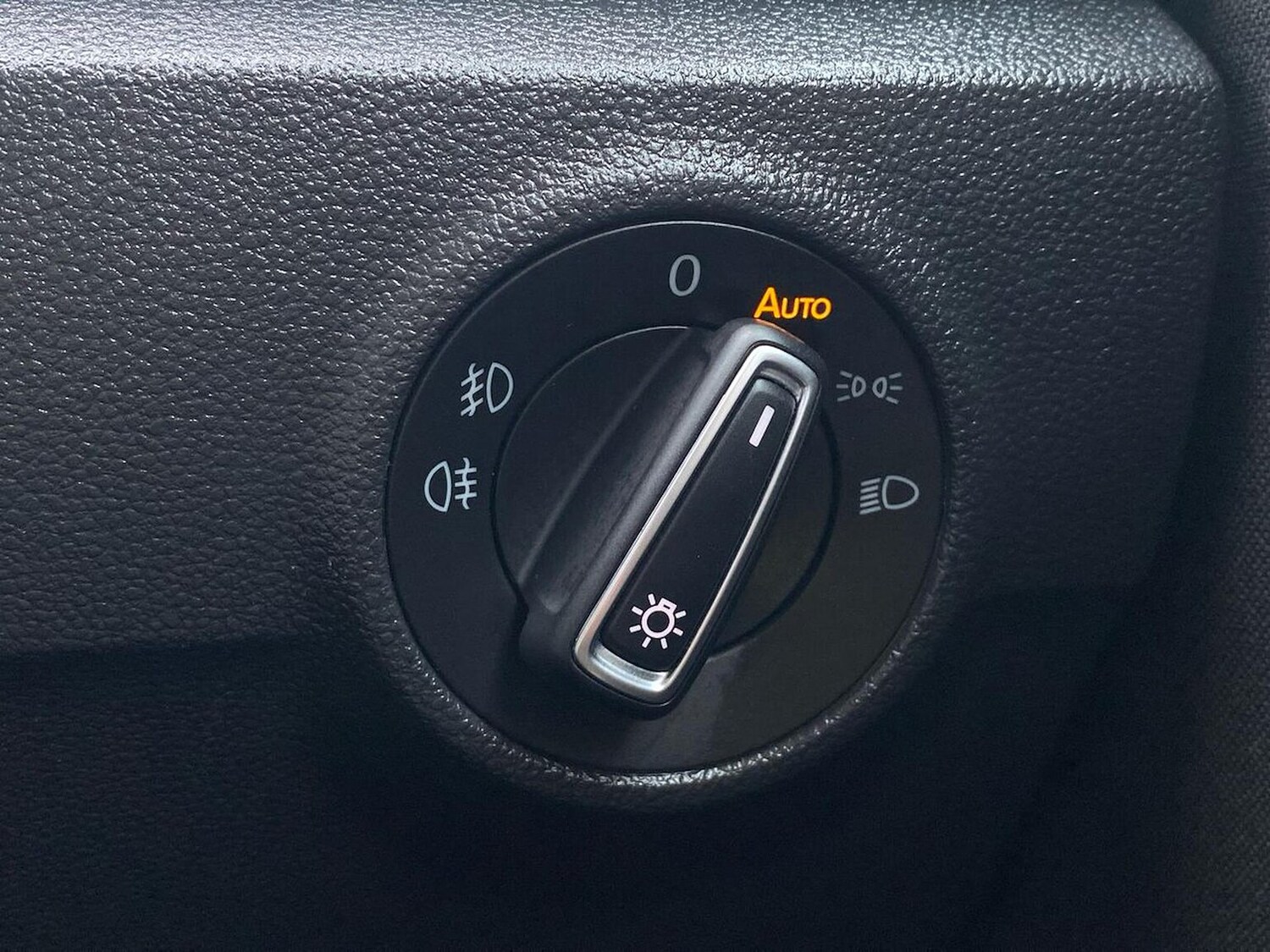 Used Volkswagen T-Roc 2020 for sale - 78195489: Photo 15