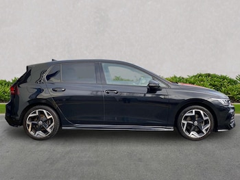 Used Volkswagen Golf 2025 for sale - 77980027: Photo
