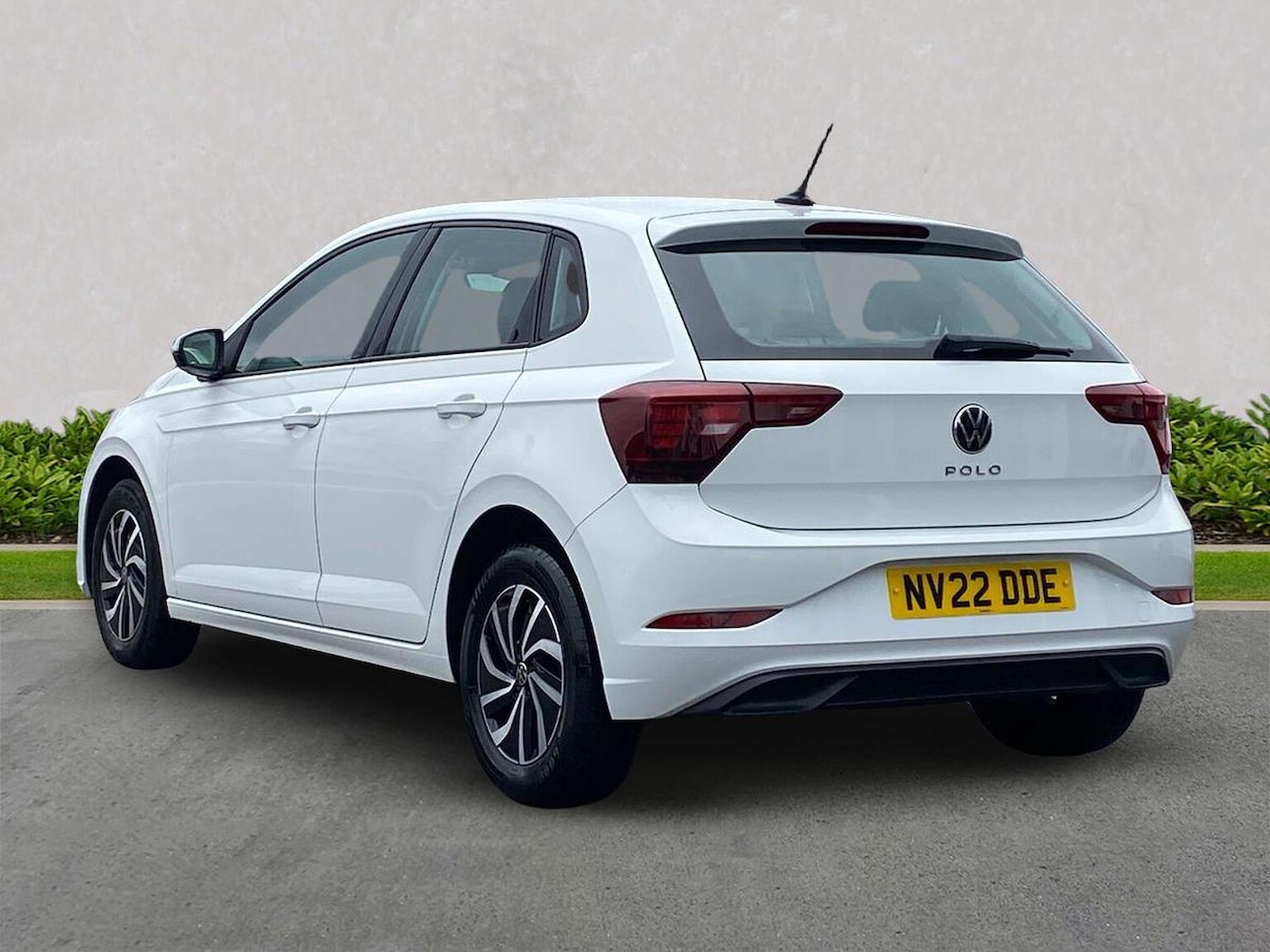 Used Volkswagen Polo 2022 for sale - 77901652: Photo 2