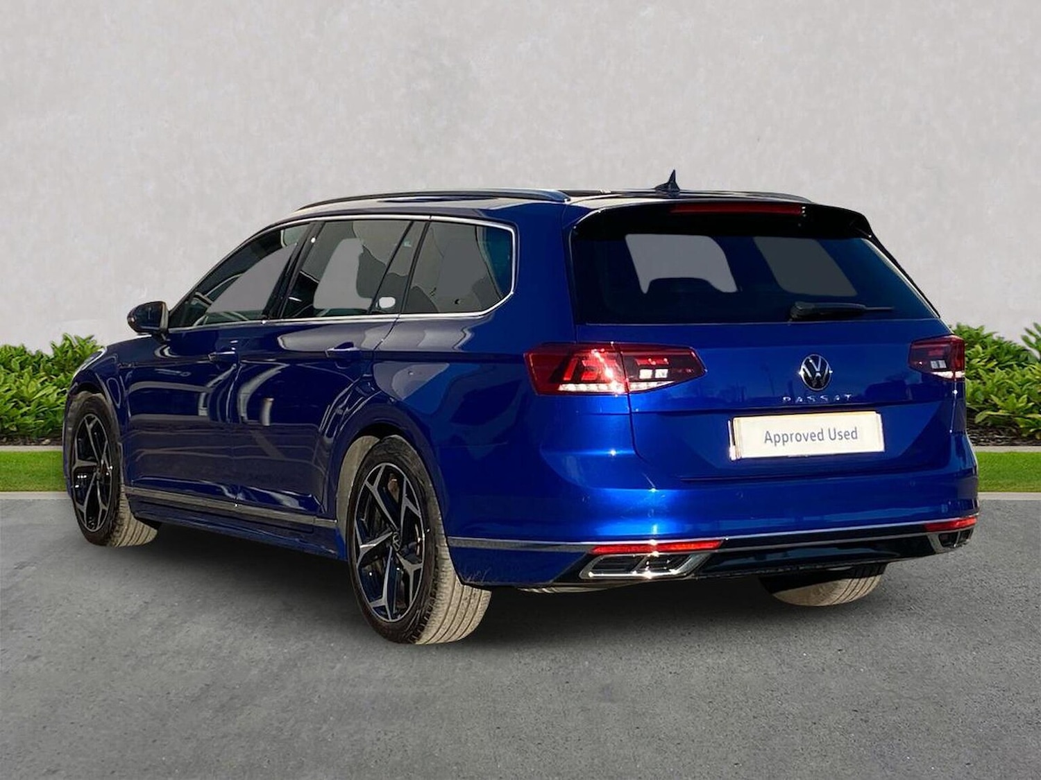 Used Volkswagen Passat 2022 for sale - 77090031: Photo 2