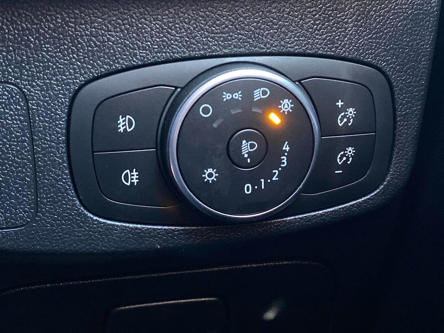 Used Ford Focus 2019 for sale - 77796974: Photo 18