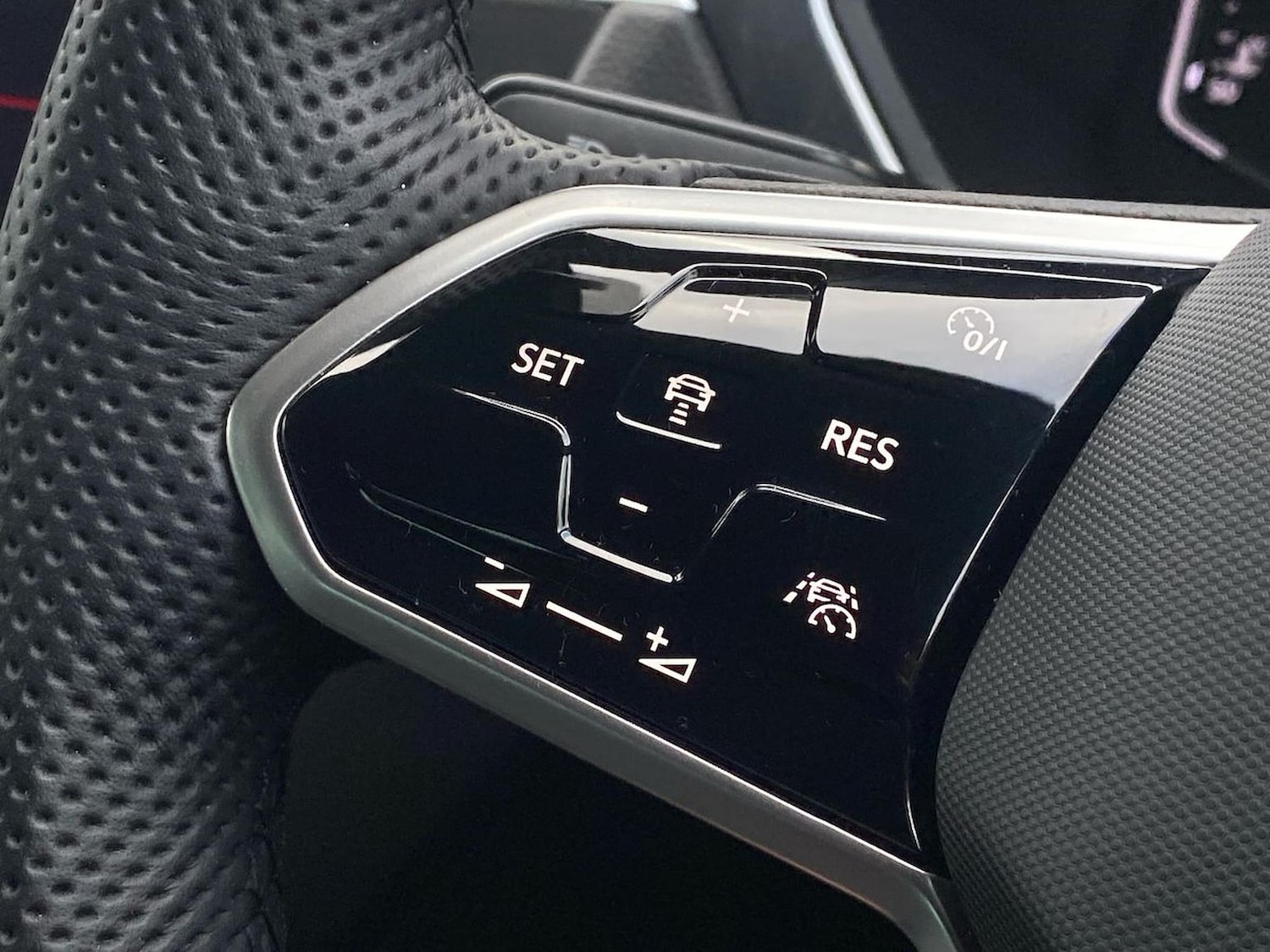 Used Volkswagen Tiguan 2021 for sale - 76628199: Photo 27