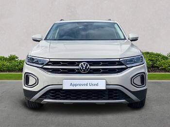 Used Volkswagen T-Roc 2022 for sale - 79500980: Photo