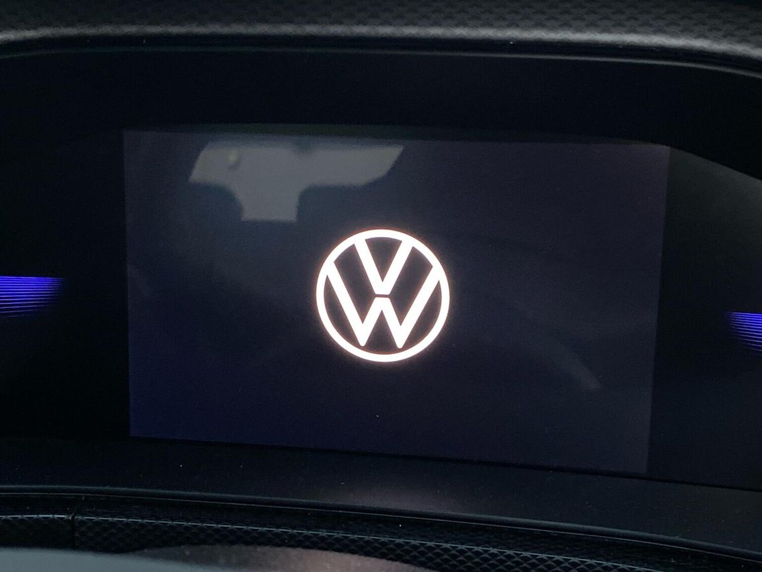 Used Volkswagen T-Cross 2025 for sale - 76237014: Photo 10