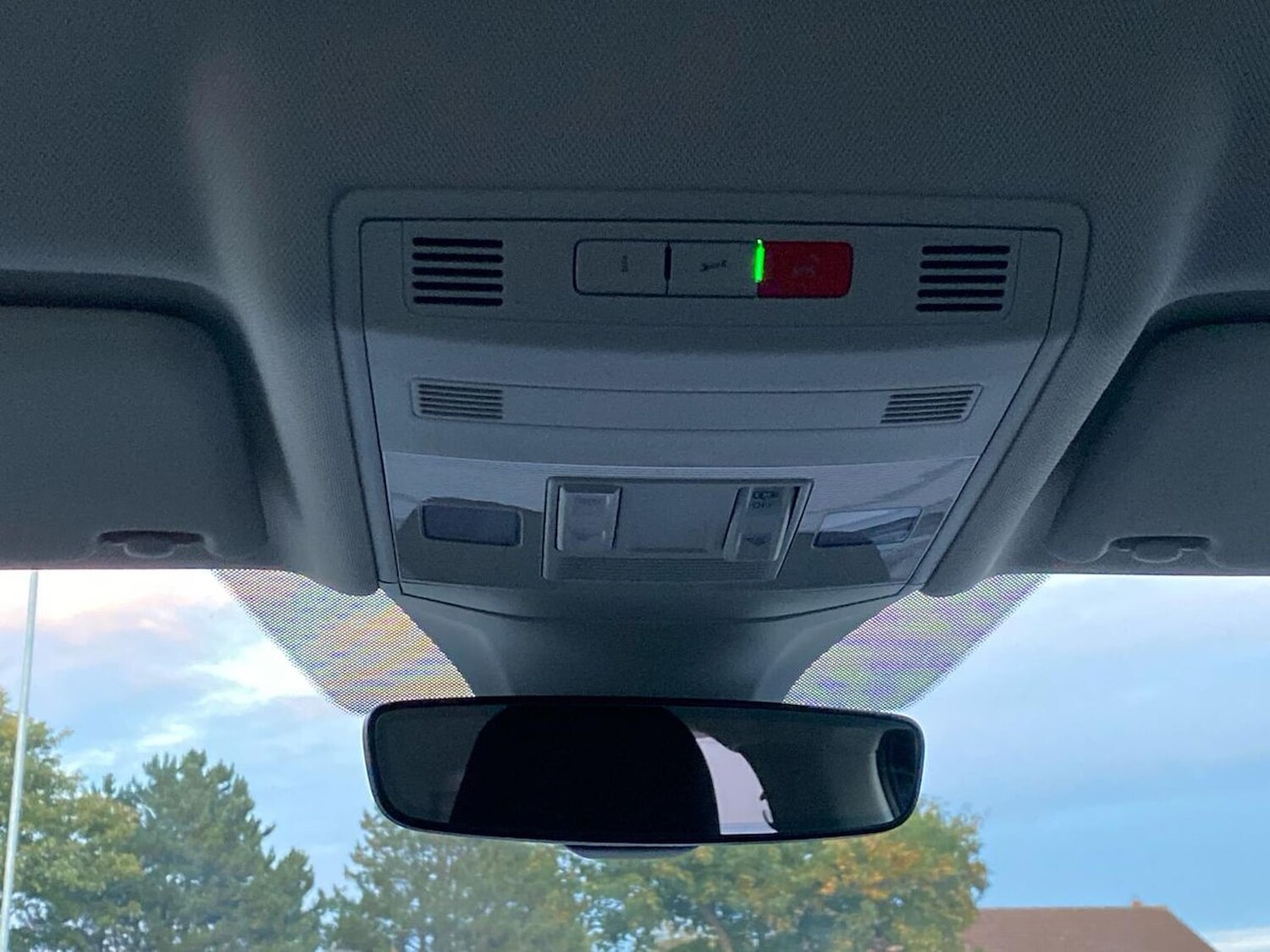 Used Volkswagen T-Cross 2025 for sale - 76237014: Photo 14