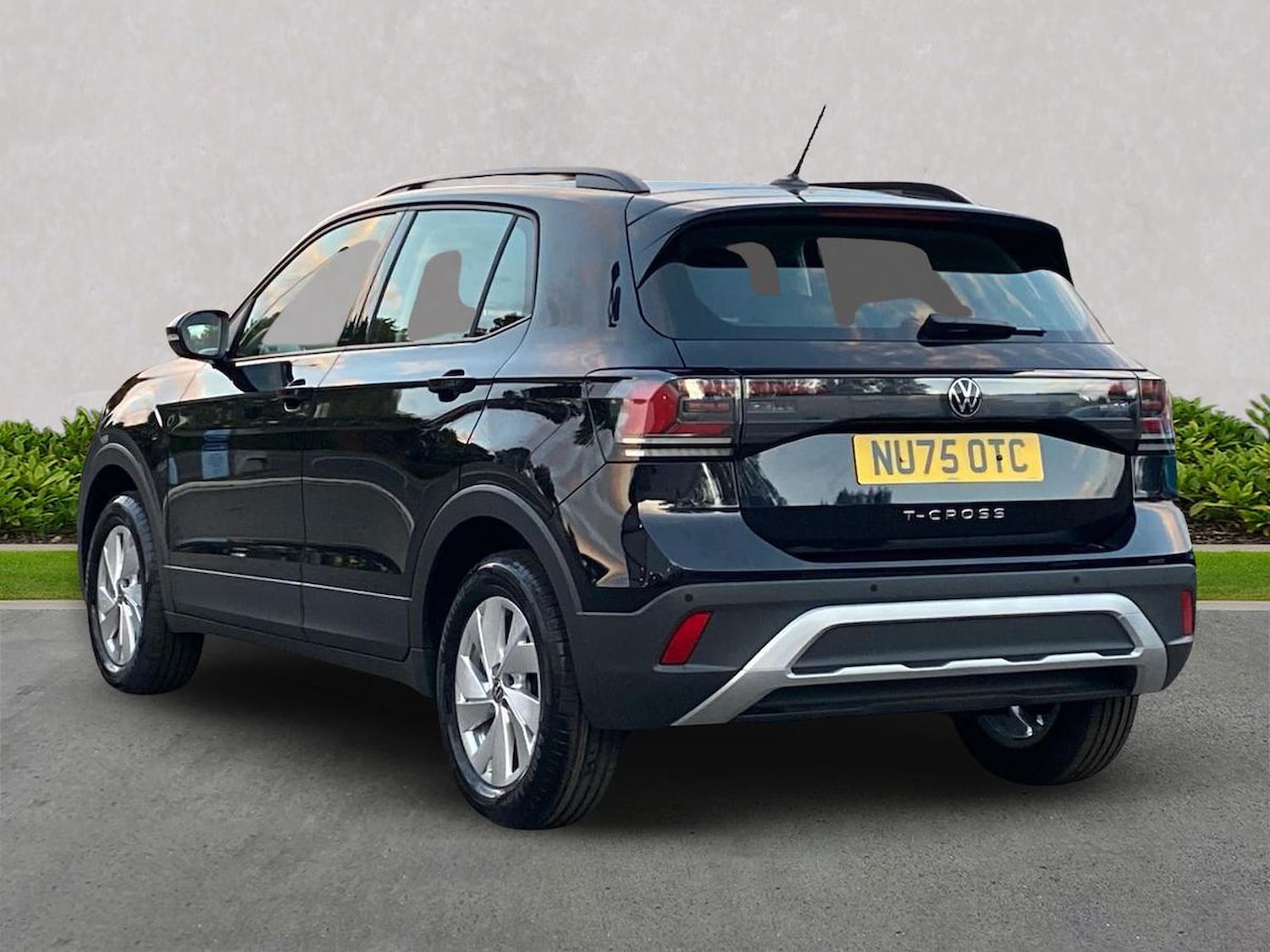 Used Volkswagen T-Cross 2025 for sale - 76237014: Photo 2