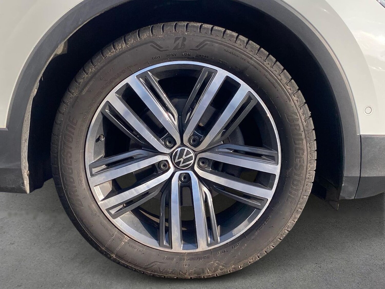 Used Volkswagen Tiguan 2021 for sale - 77487679: Photo 6