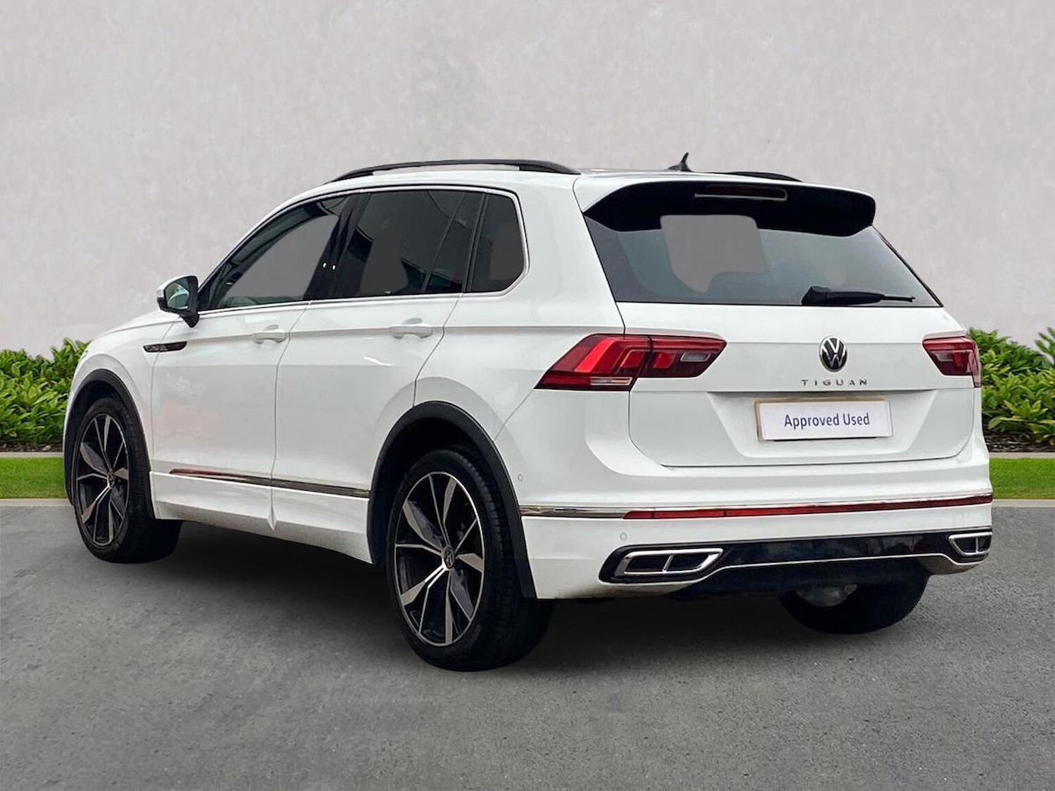 Used Volkswagen Tiguan 2021 for sale - 76506143: Photo 2