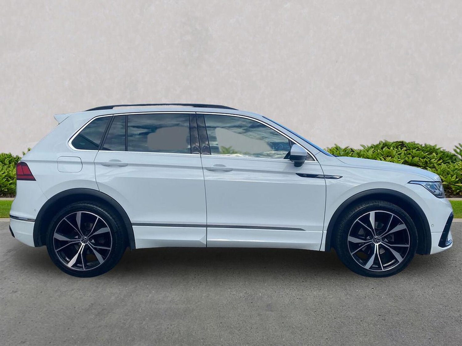 Used Volkswagen Tiguan 2021 for sale - 78202070: Photo 3
