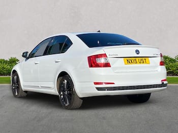Used Skoda Octavia 2015 for sale - 79612712: Photo