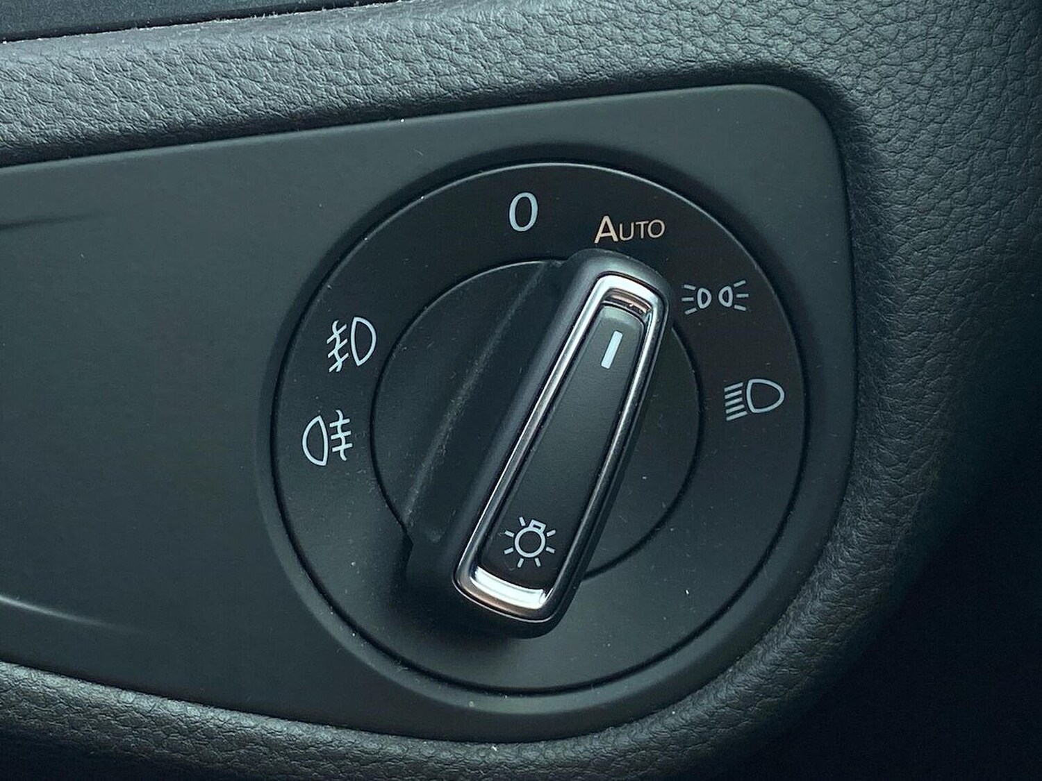 Used Volkswagen Golf 2020 for sale - 78195534: Photo 16