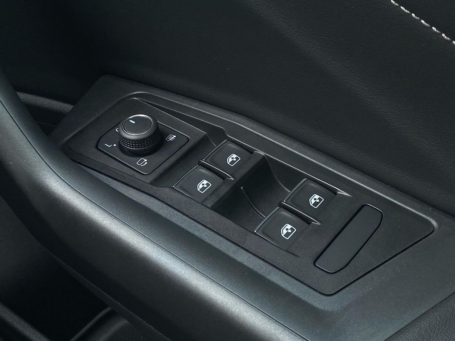 Used Volkswagen T-Roc 2026 for sale - 78195829: Photo 21