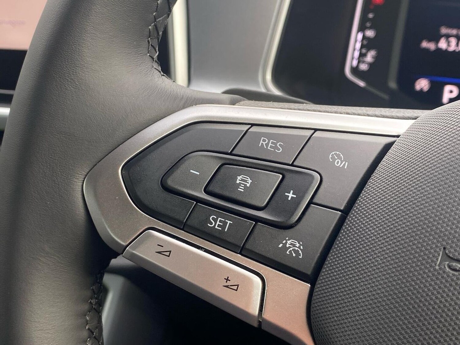 Used Volkswagen T-Roc 2026 for sale - 78195829: Photo 27