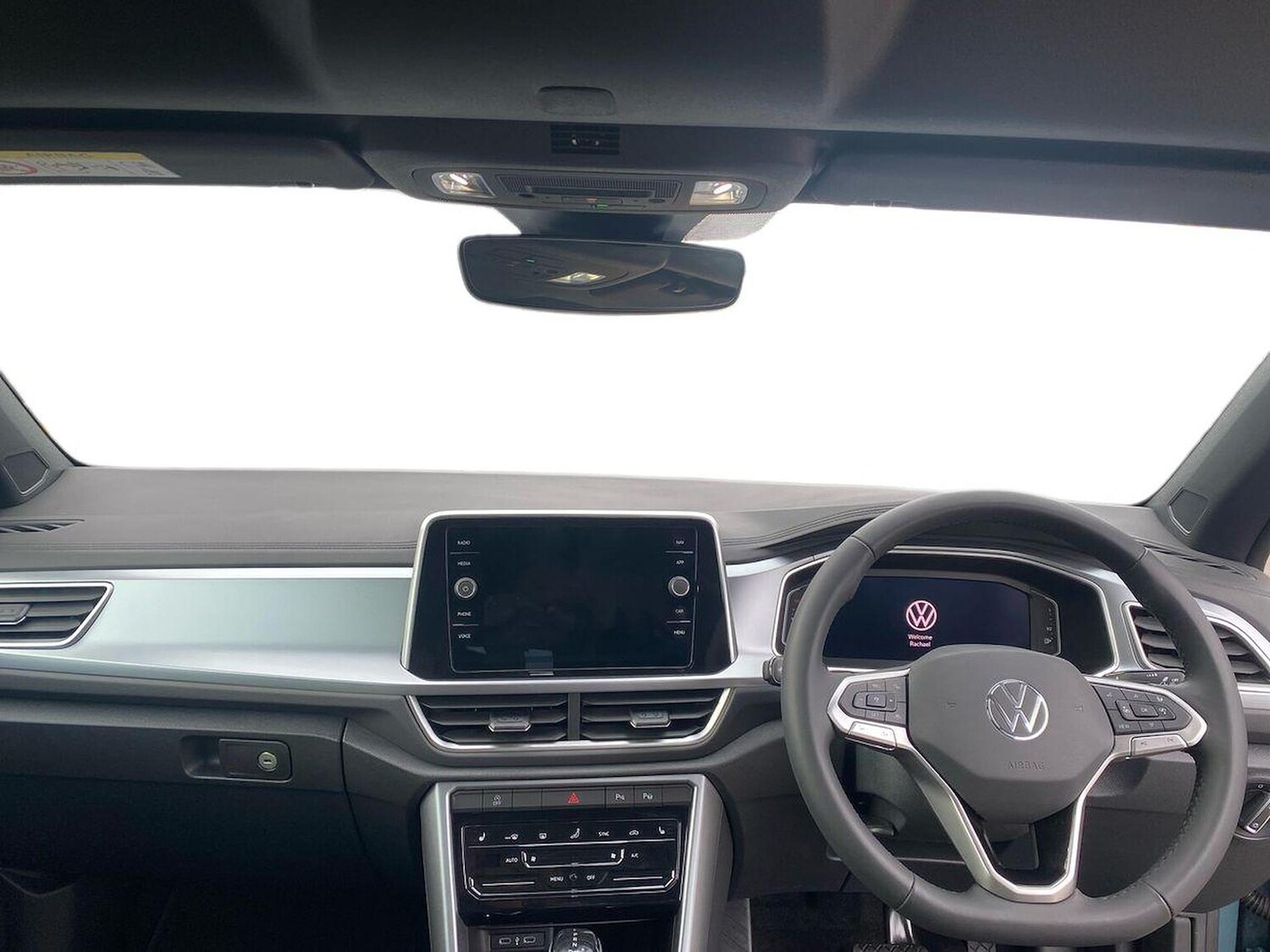 Used Volkswagen T-Roc 2026 for sale - 78195829: Photo 8